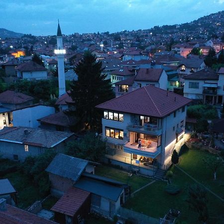 Avlija Garden Gem Apartment Sarajevo Bagian luar foto