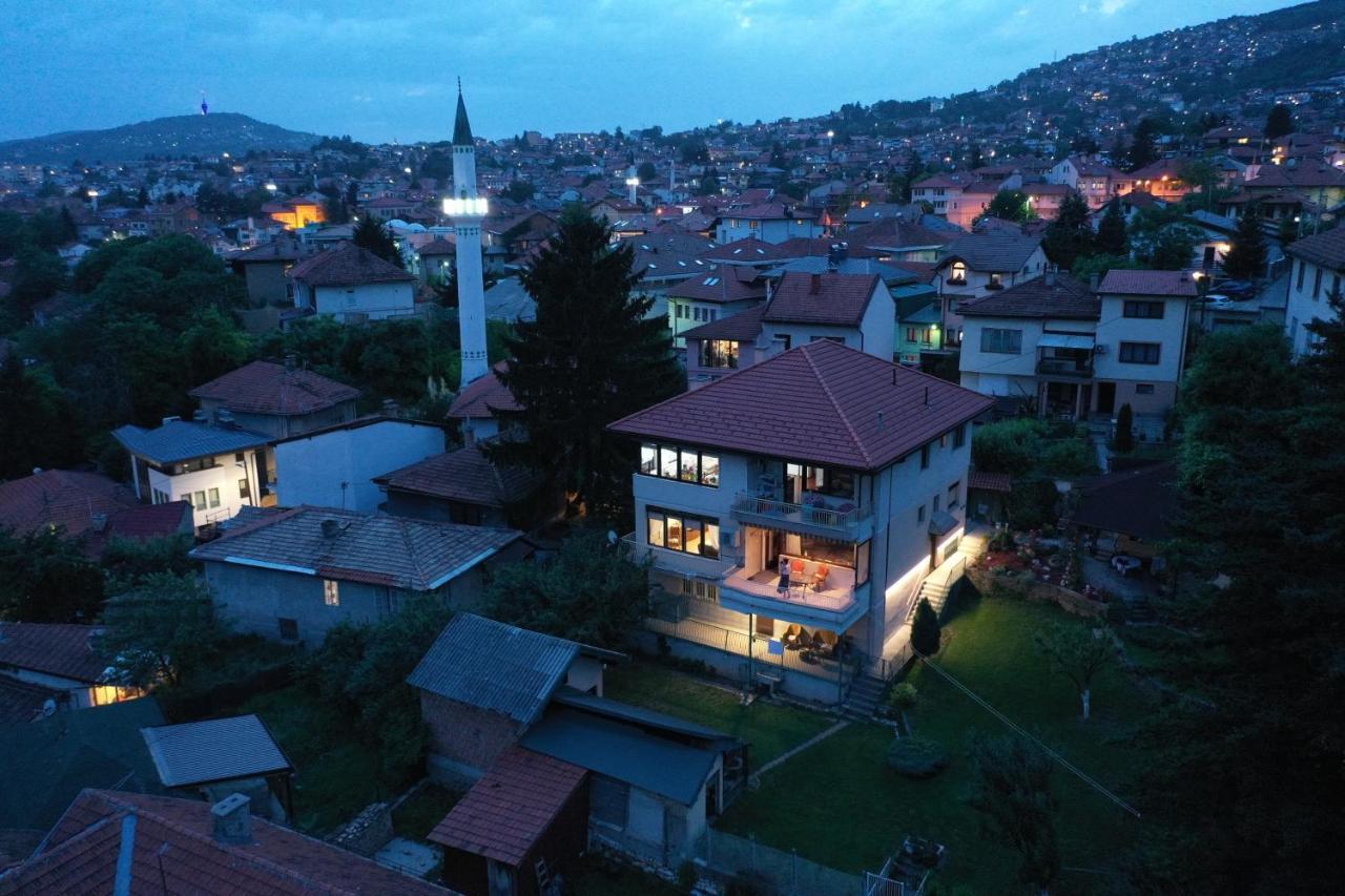 Avlija Garden Gem Apartment Sarajevo Bagian luar foto