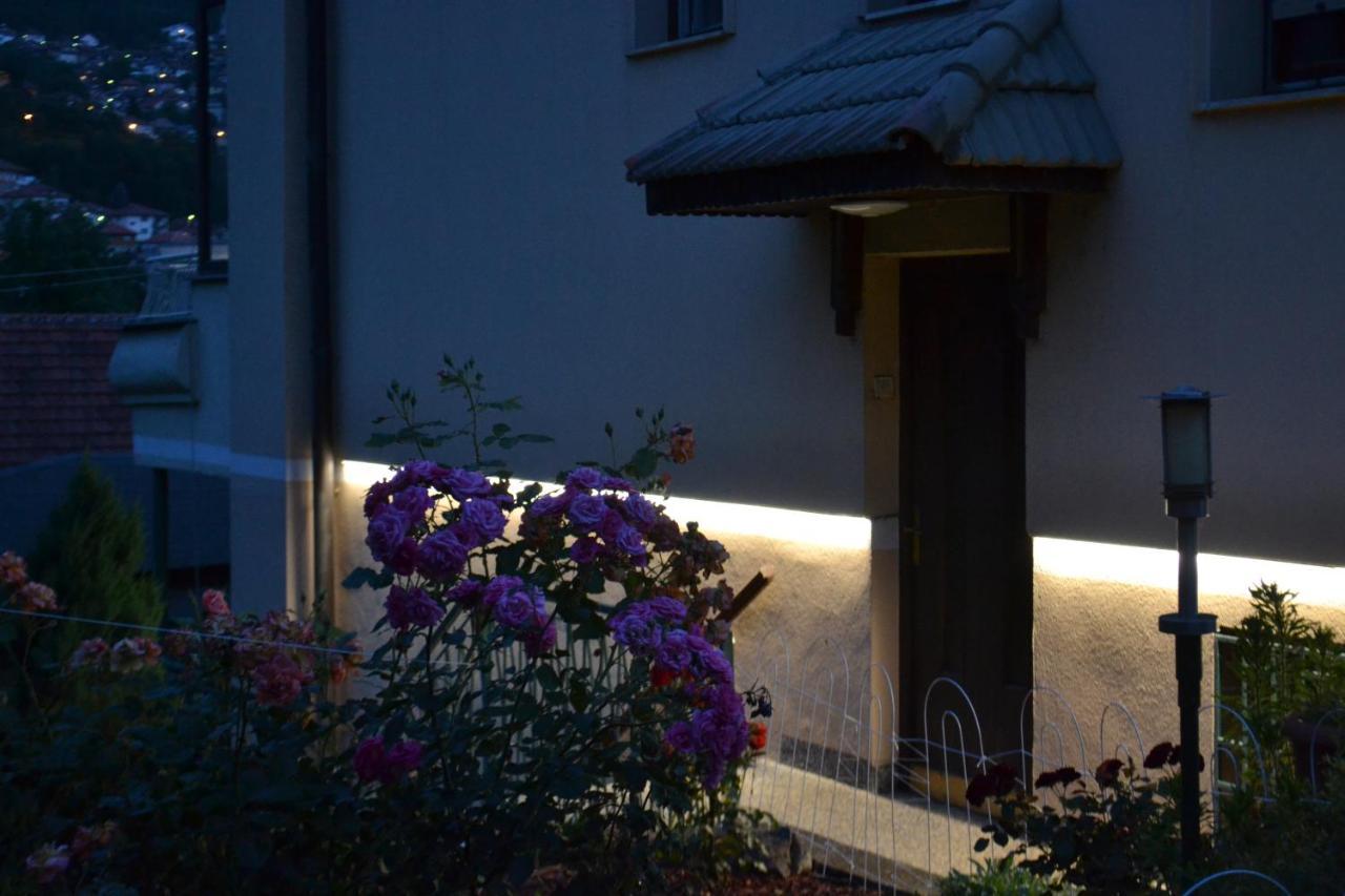 Avlija Garden Gem Apartment Sarajevo Bagian luar foto