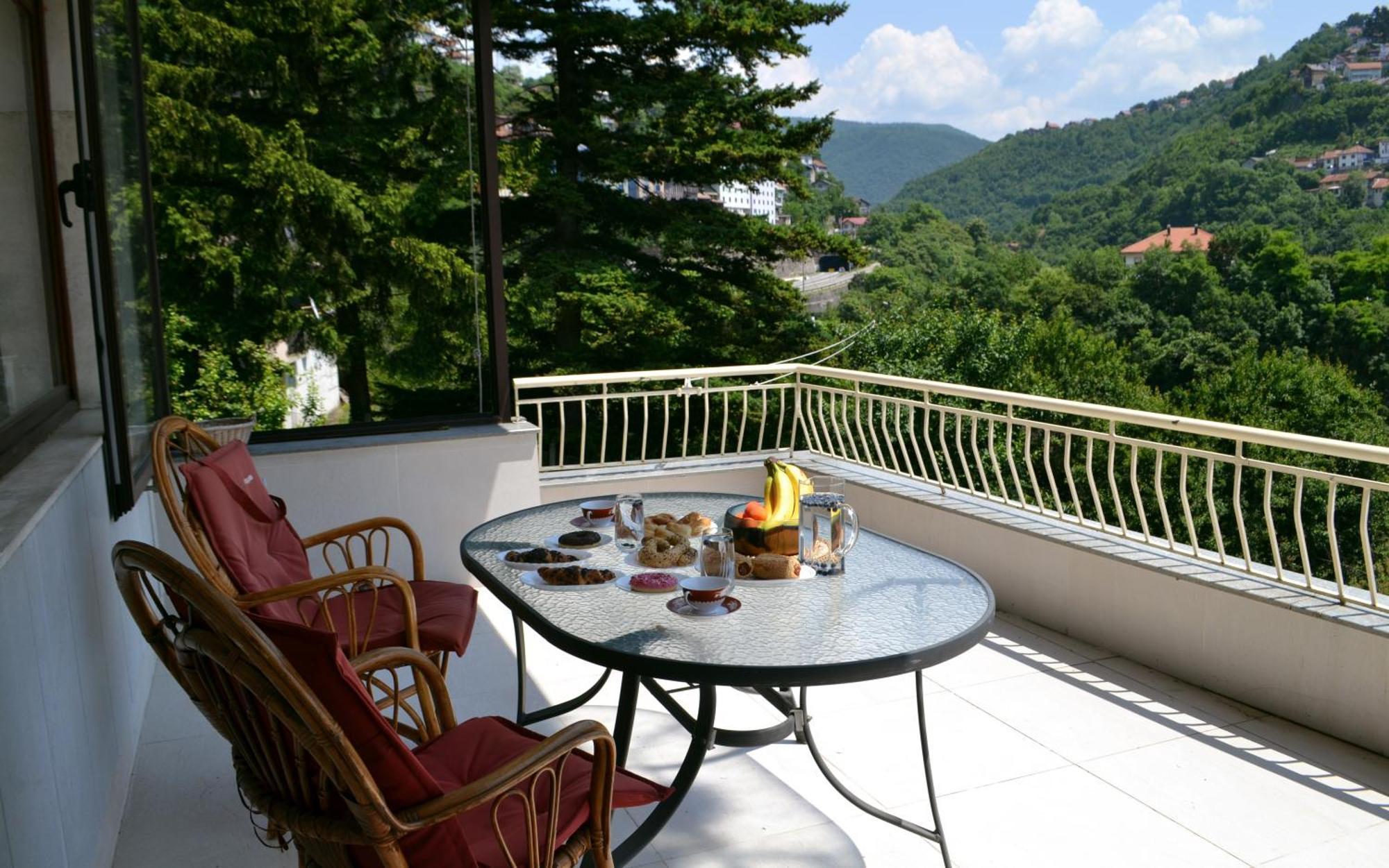 Avlija Garden Gem Apartment Sarajevo Bagian luar foto
